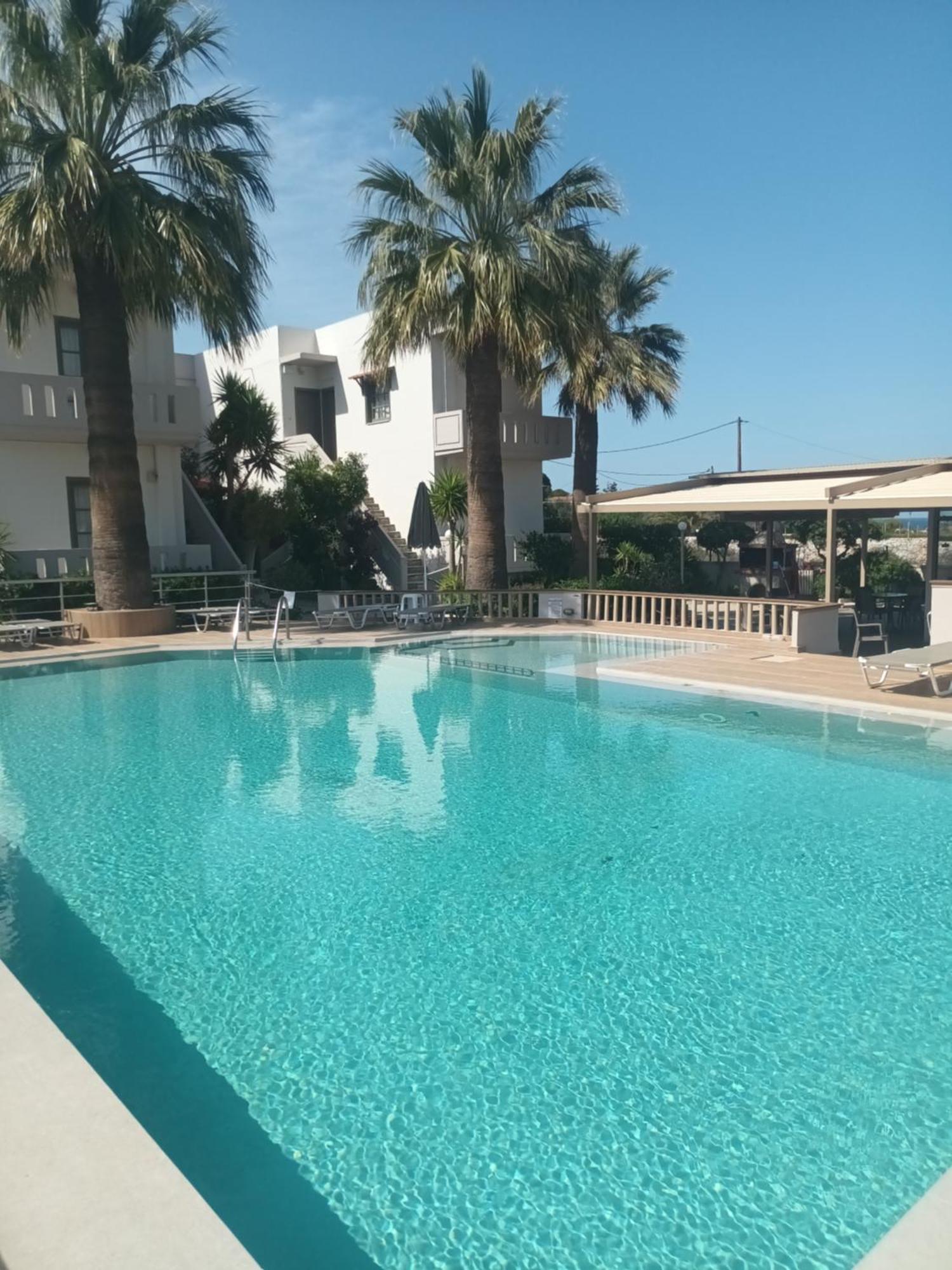 Cathrin Suites Stavrós 외부 사진